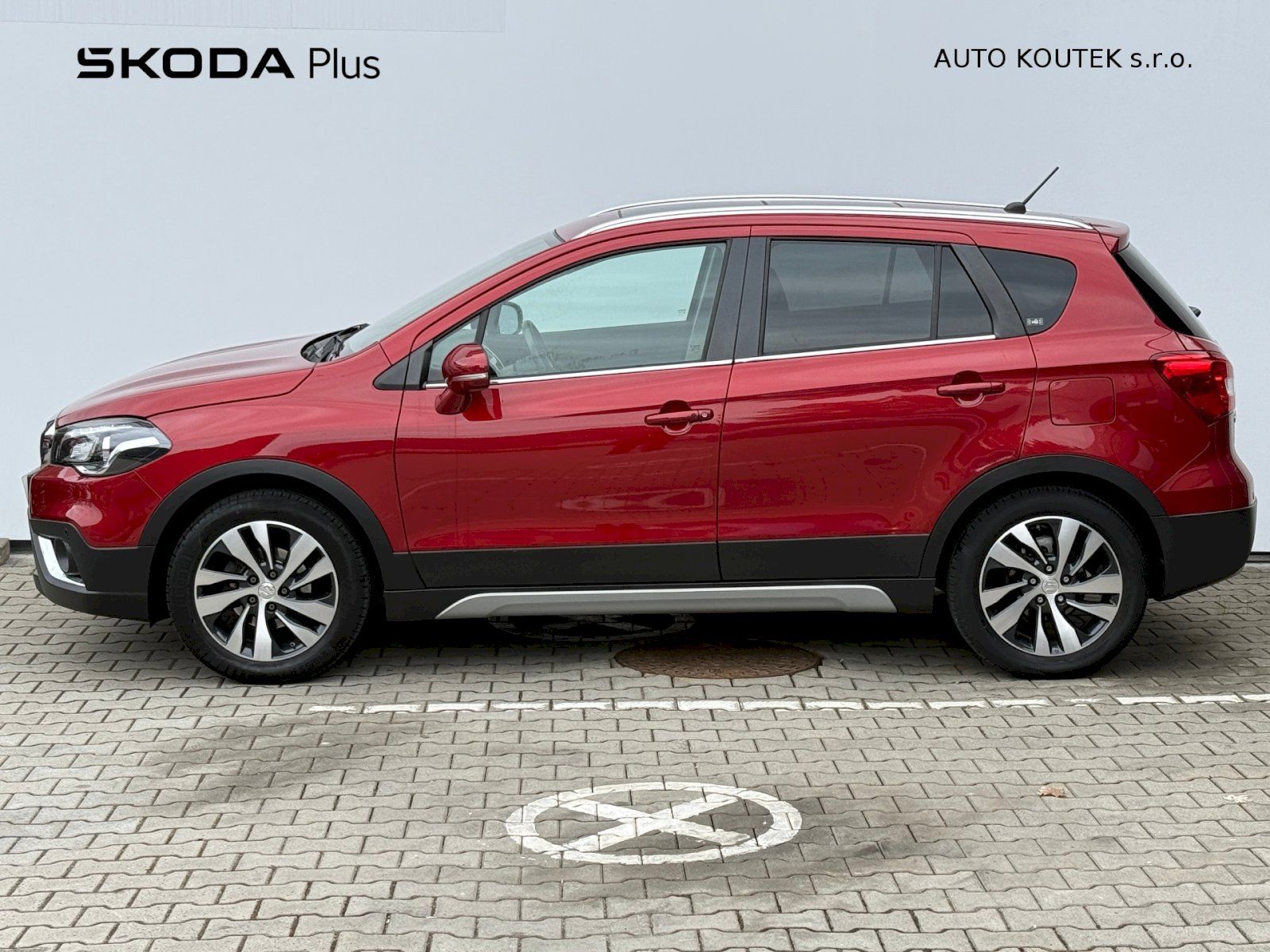 Suzuki SX4 S-Cross, 1.4T 103kW 4X4 AT - fotka 3
