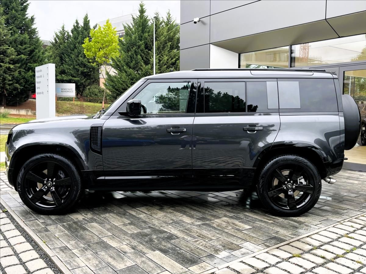 Land Rover Defender, 110 V8 P425 X-DYNAMIC HSE - fotka 2