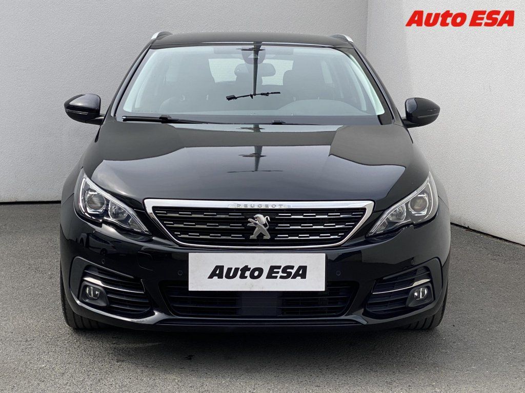 Peugeot 308, 1.2PT,Allure,navi - fotka 2