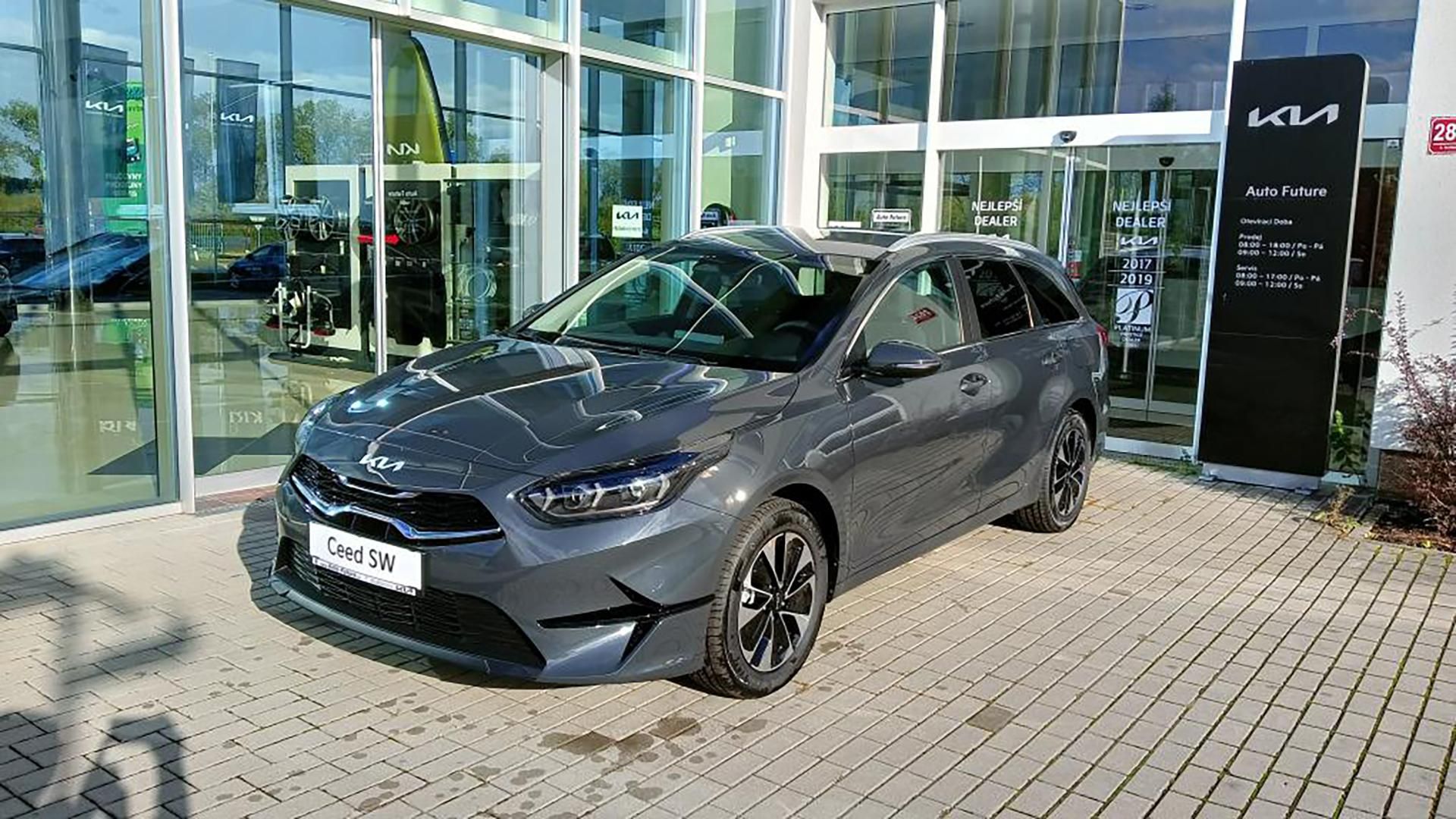Kia Cee´d, SW 1.5 T-GDi TOP  MY25