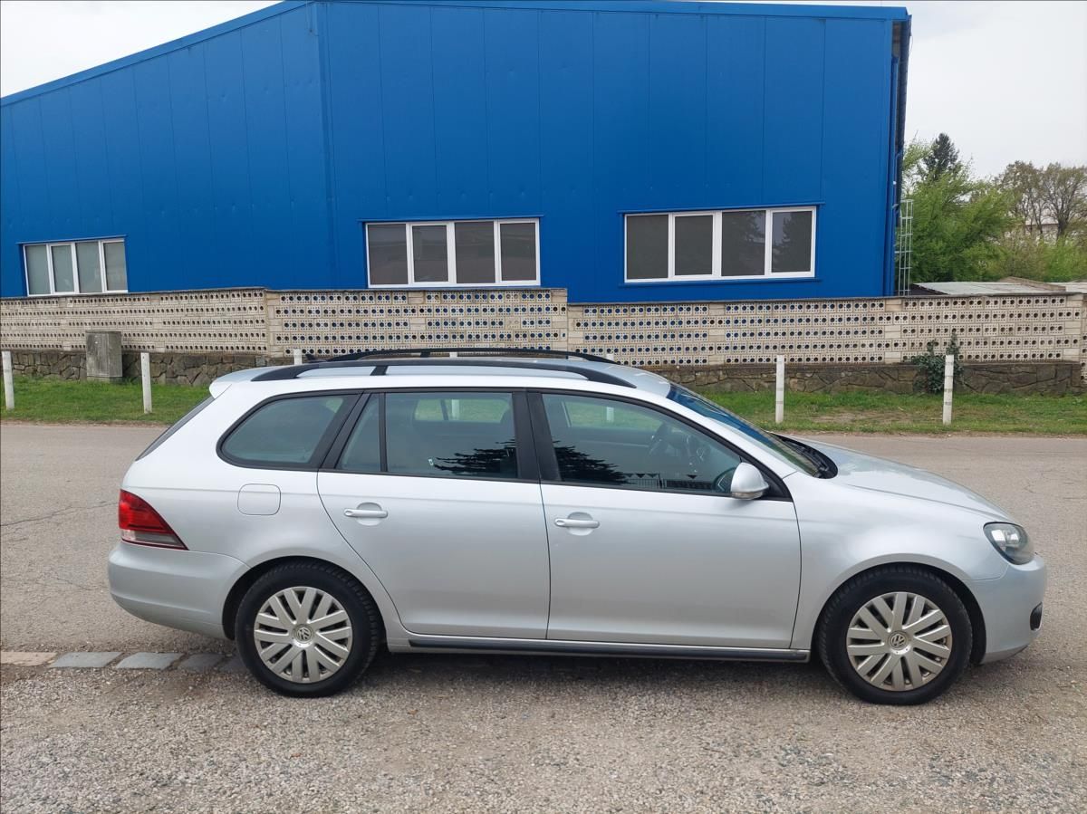 Volkswagen Golf Variant, 1,6 TDi - fotka 5
