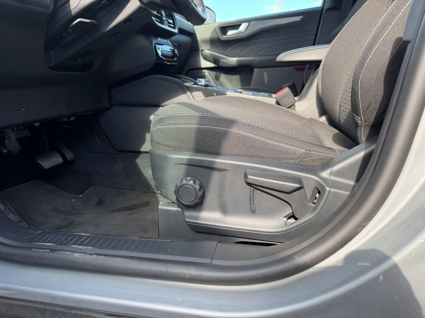 Ford Kuga, 1,5 EcoBoost 137 kW - fotka 6