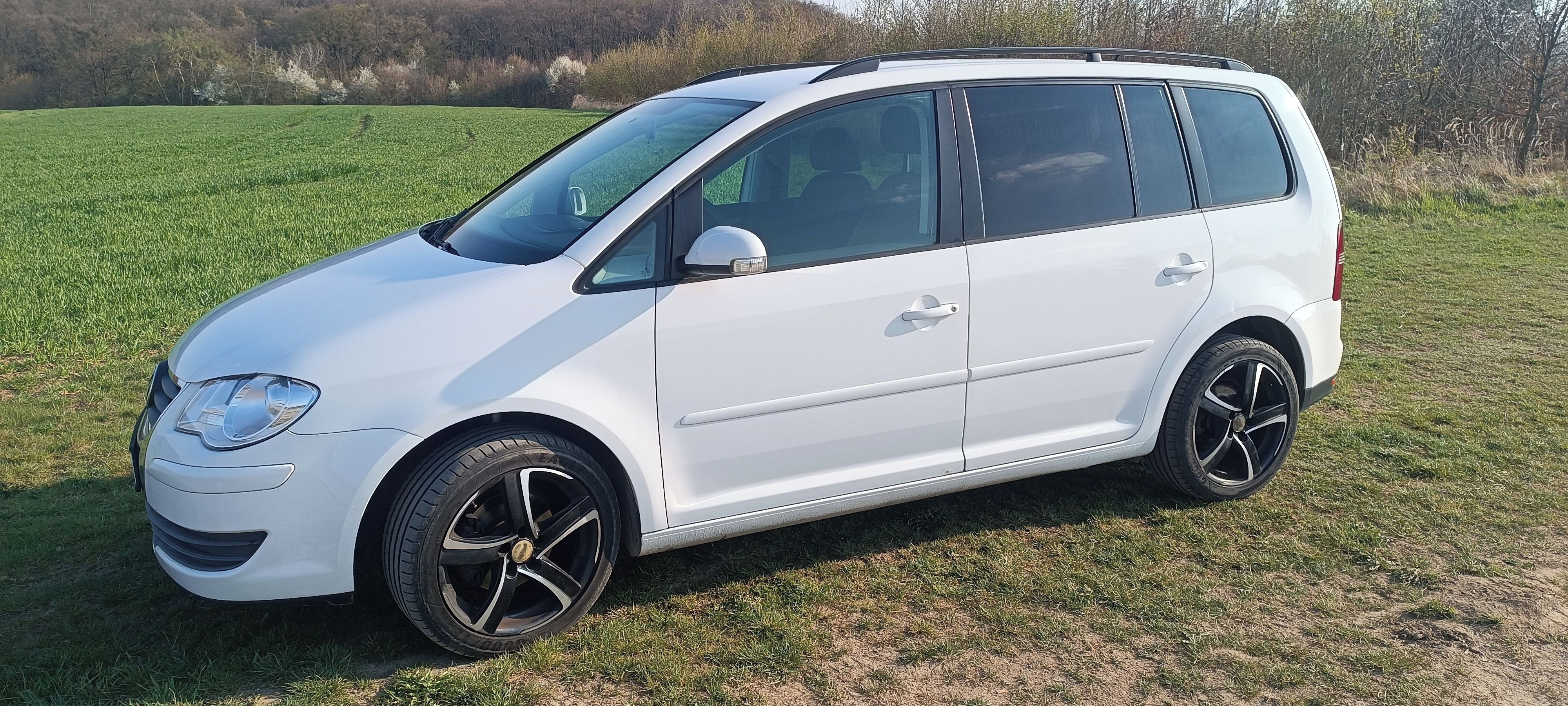Volkswagen Touran, 1.4 tsi - fotka 3