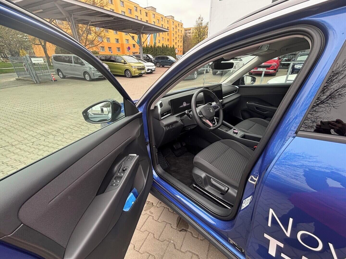 Volkswagen T-Roc, Life 1,5 eTSI 110 kW - fotka 5