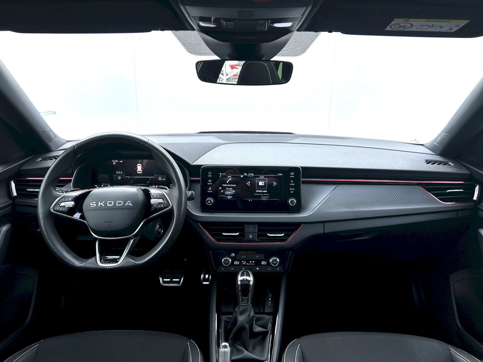 Škoda Kamiq, 1.0 TSI 85kW DSG Monte Carlo - fotka 5
