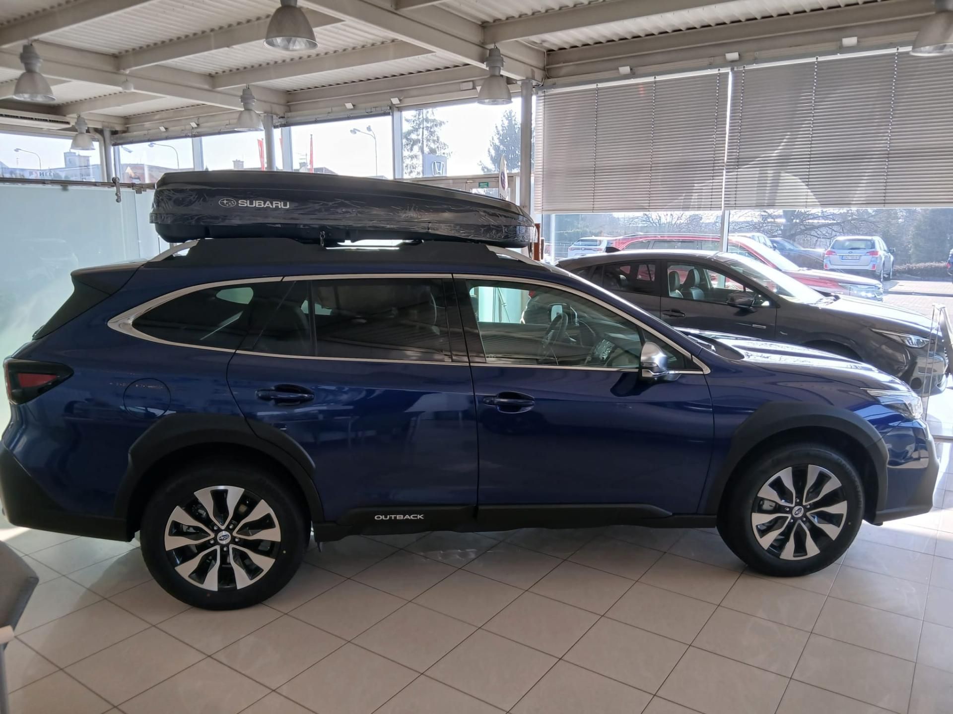 Subaru Outback, 2.5i-S TOURING  *NOVINKA* - fotka 4