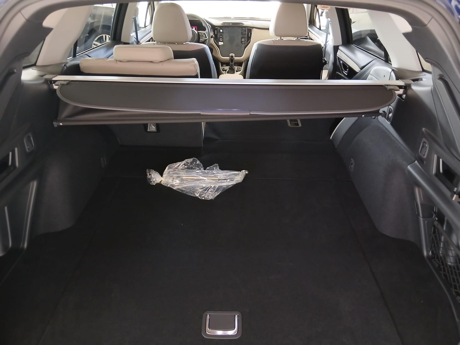 Subaru Outback, 2.5i-S TOURING  *NOVINKA* - fotka 5