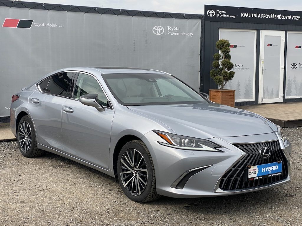 Lexus ES 300h, ČR-1m, Business Edition, DPH