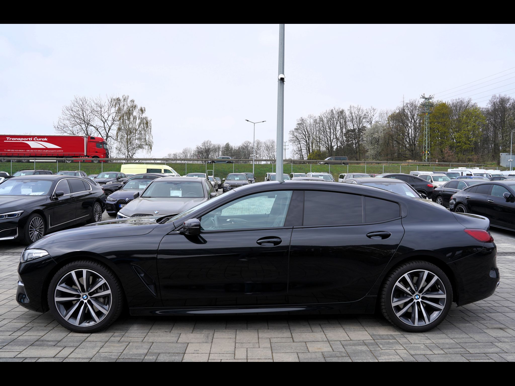 BMW Řada 8, 840i Gran Coupe/Led/340 PS - fotka 3