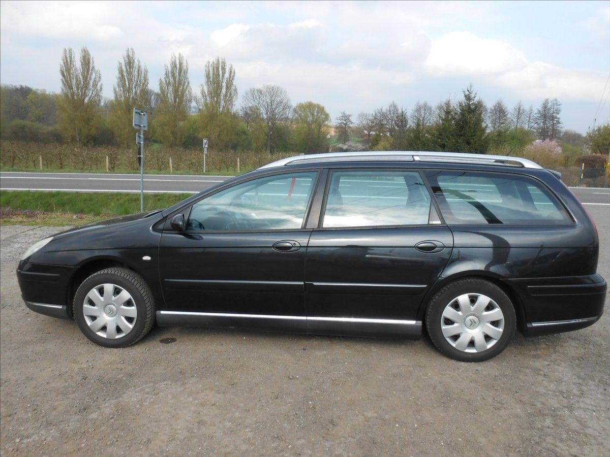 Citroën C5, 2,0 i 16V BREAK EXCLUSIVE - fotka 6