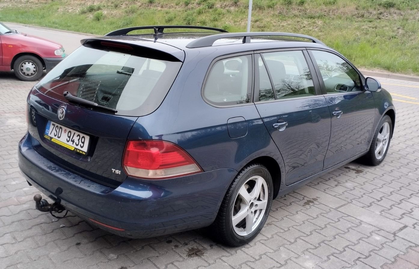 Volkswagen Golf, Výbava, nové náplně, tažné - fotka 4
