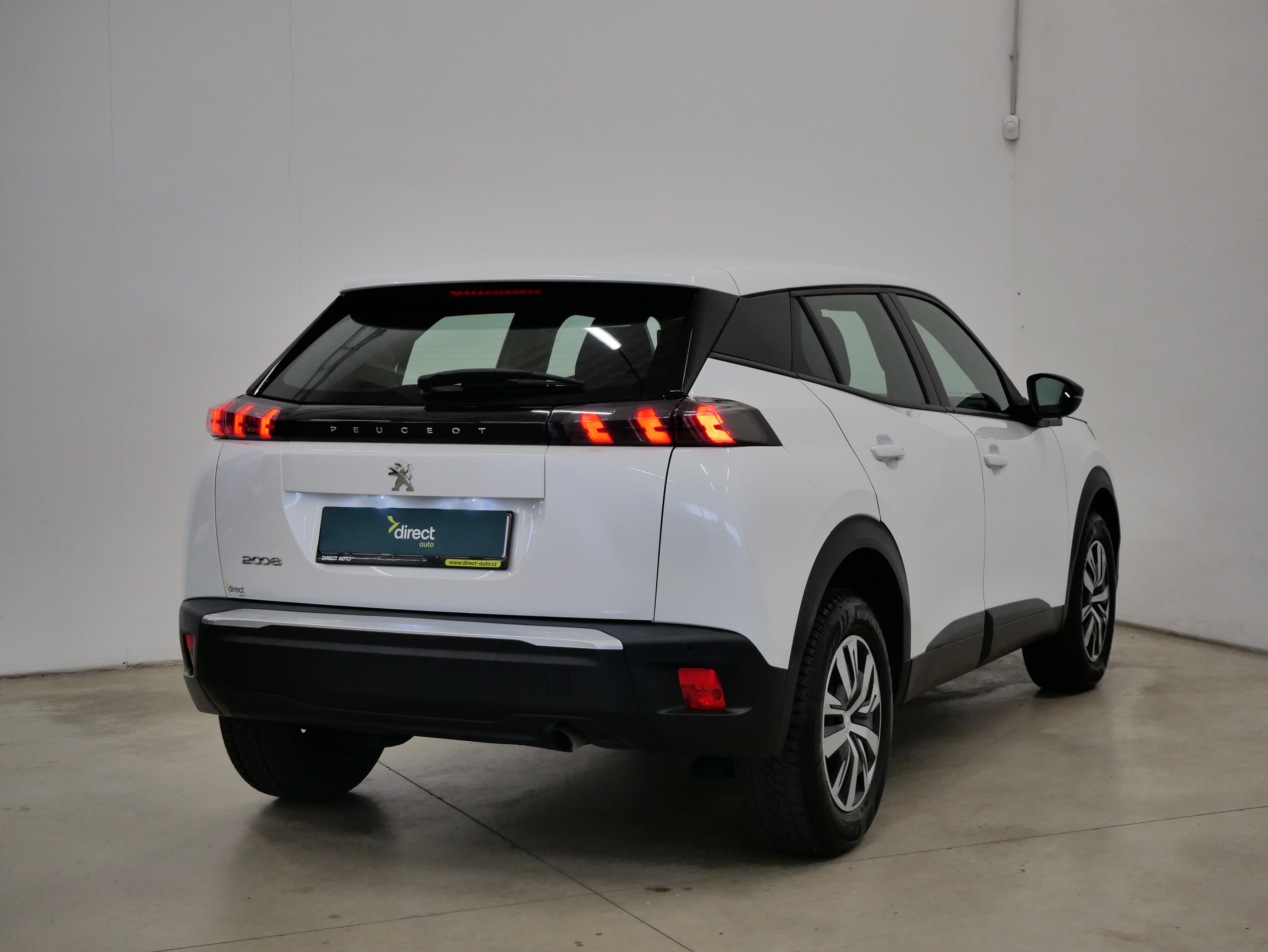 Peugeot 2008, 1.2 PureTech 74 kW Active Pack - fotka 2