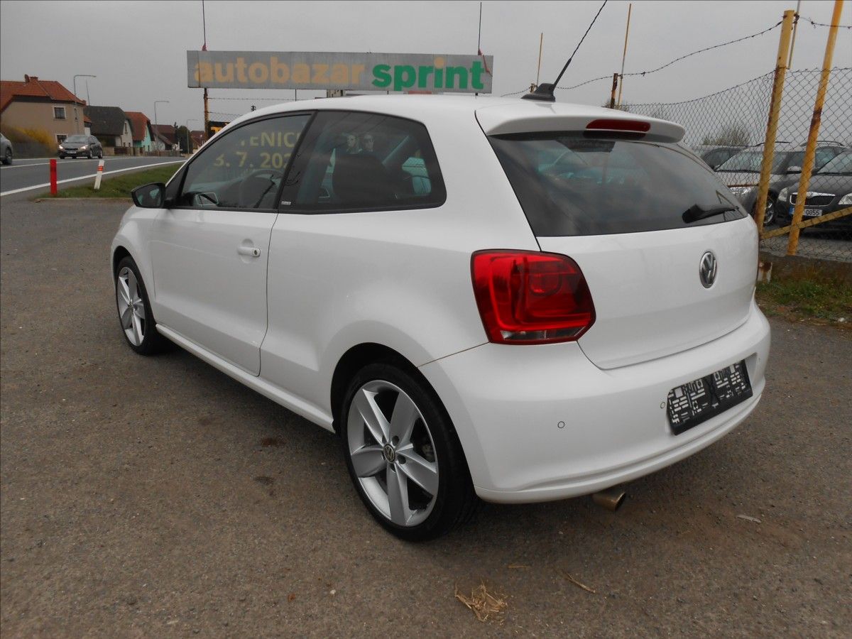 Volkswagen Polo, 1,2 TSI 77kW DSG ServiskaSTYLE - fotka 4