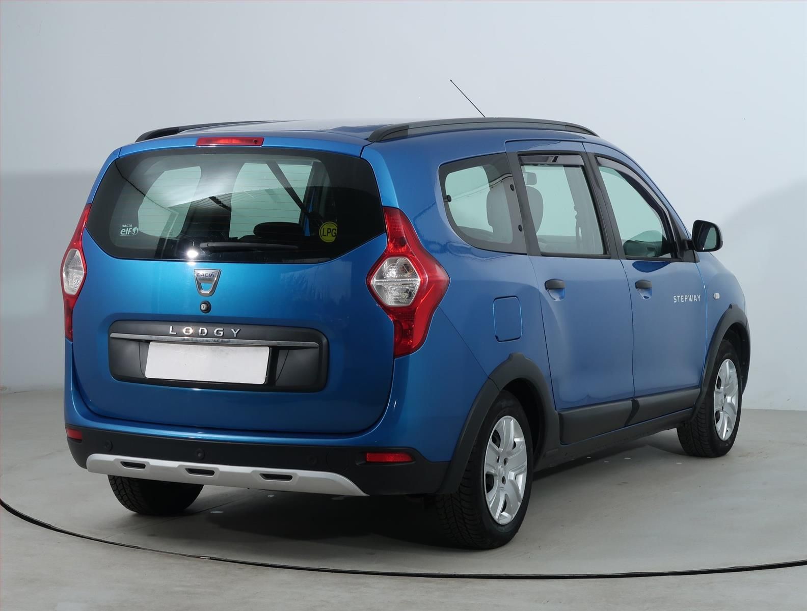 Dacia Lodgy, 1.6 SCe, LPG, 7 míst - fotka 5