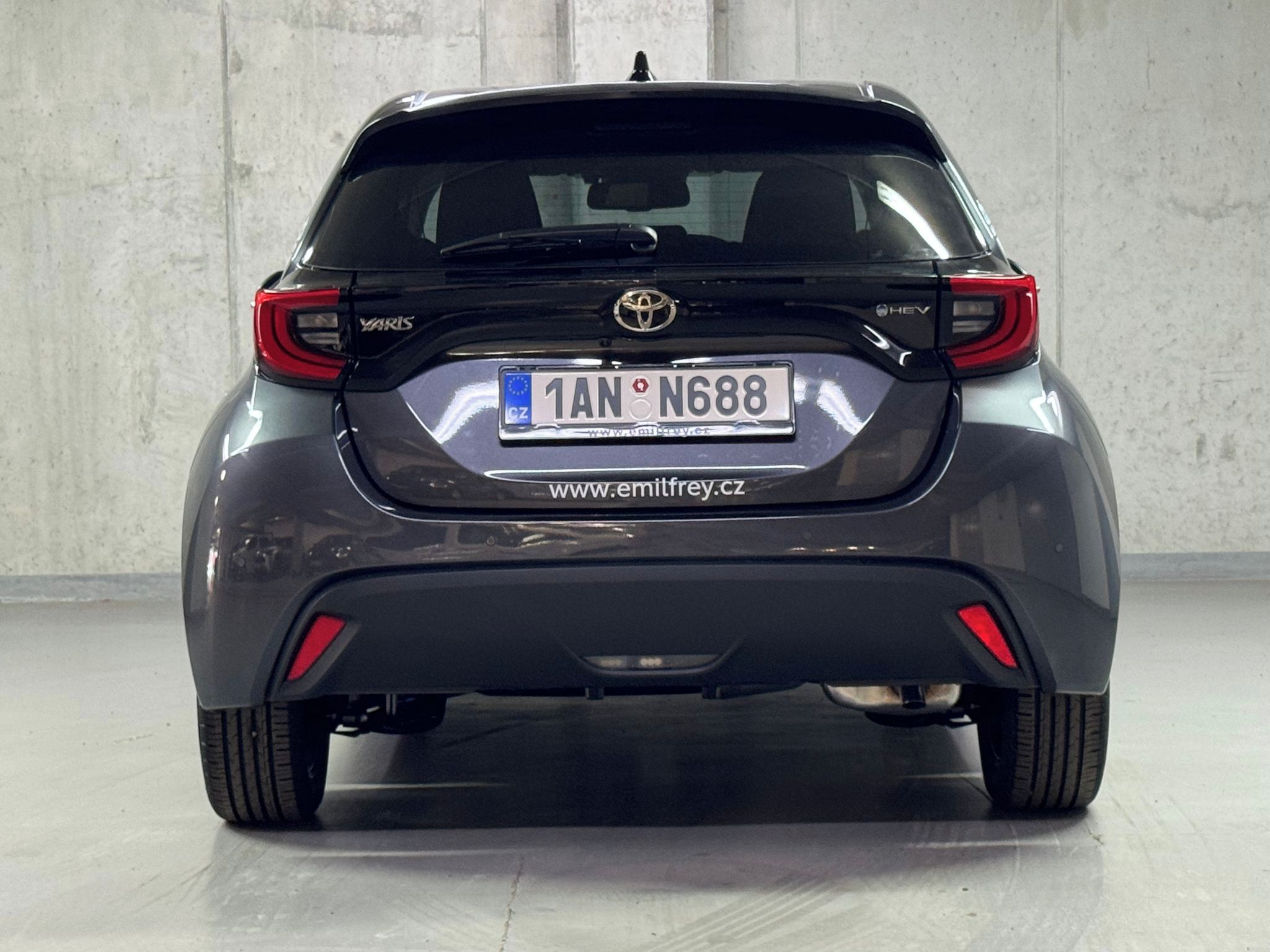 Toyota Yaris, STYLE 1.5 Hybrid e-CVT STYLE - fotka 6