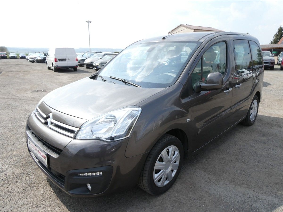Citroën Berlingo, 1,6 HDi 73kW MULTISPACE, závěs - fotka 3
