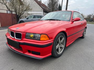 318IS Coupe E36