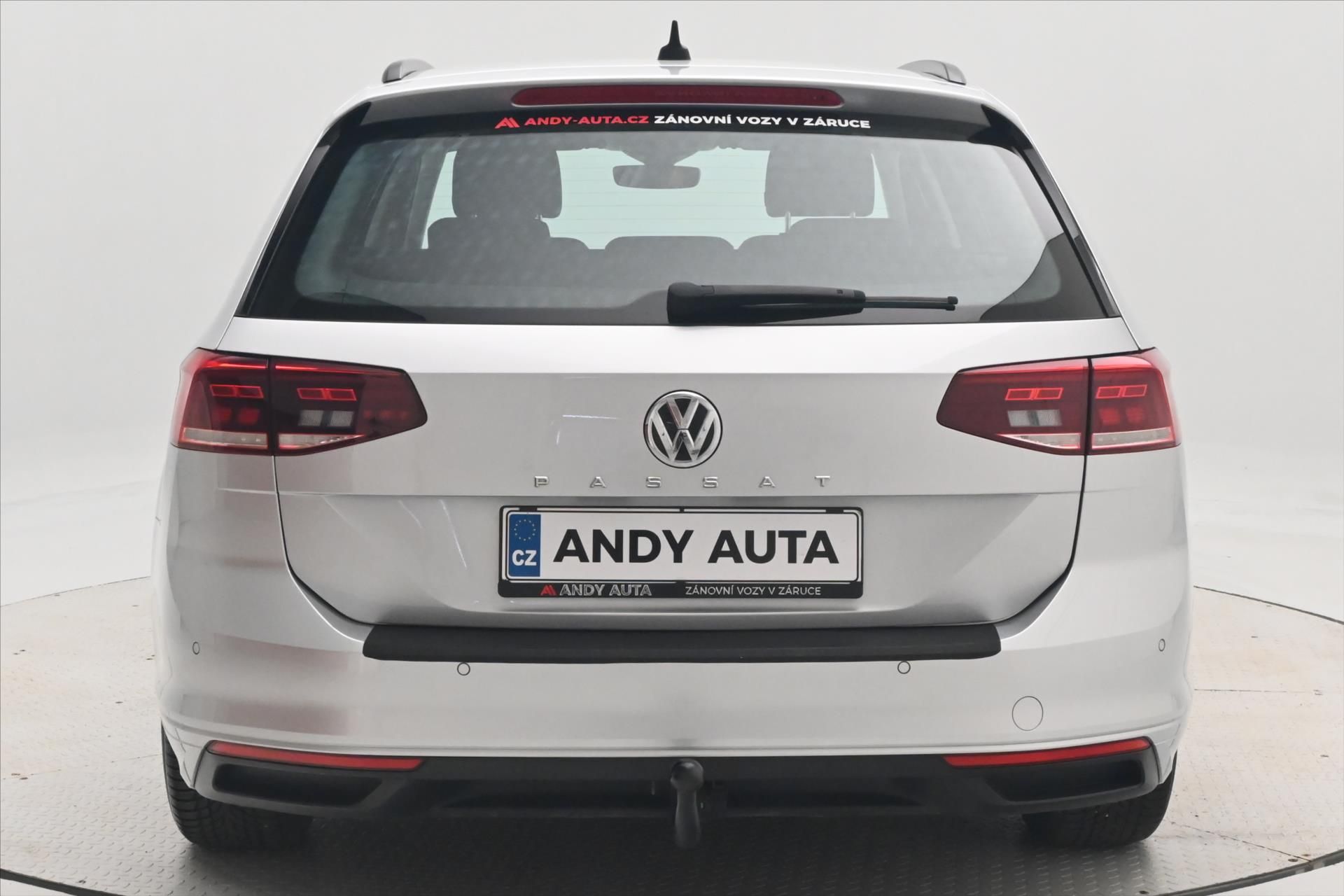 Volkswagen Passat, 2,0 TDI 110kW Business Záruka - fotka 6