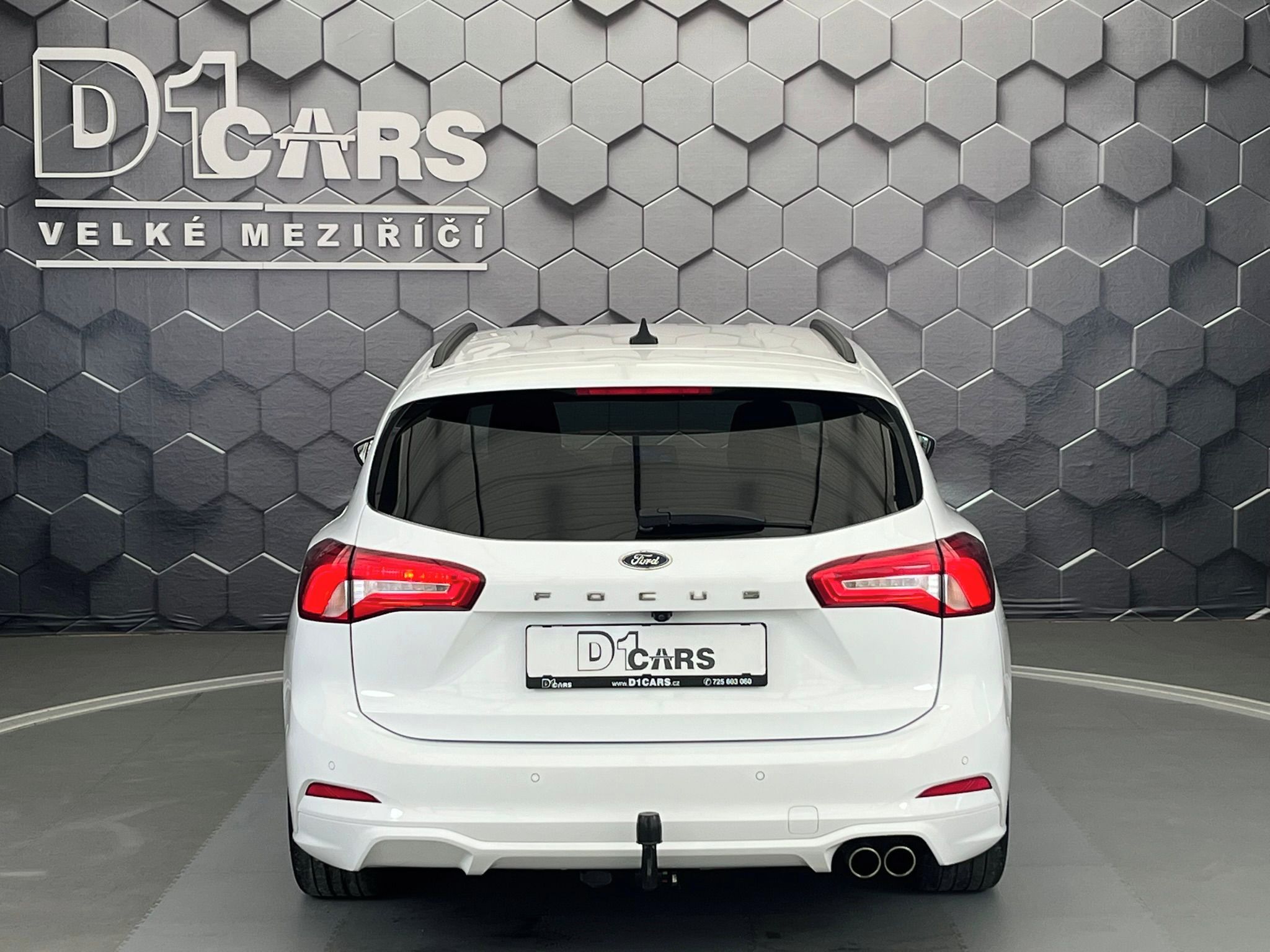 Ford Focus, 2.0 ST-Line, manuál, ROZVODY - fotka 3