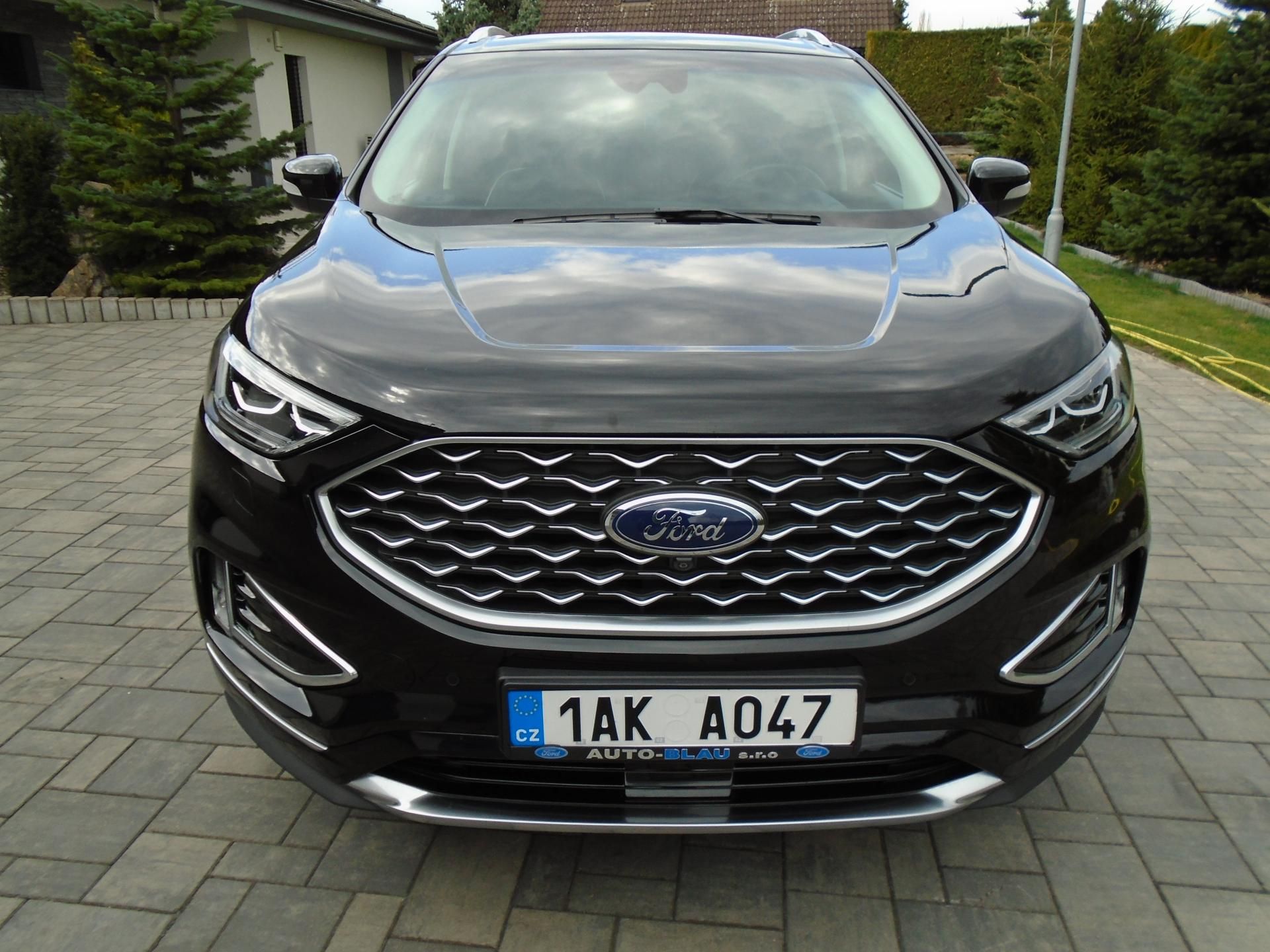 Ford Edge, 2,0EcoBlue 175kW 8AT Vignale - fotka 5