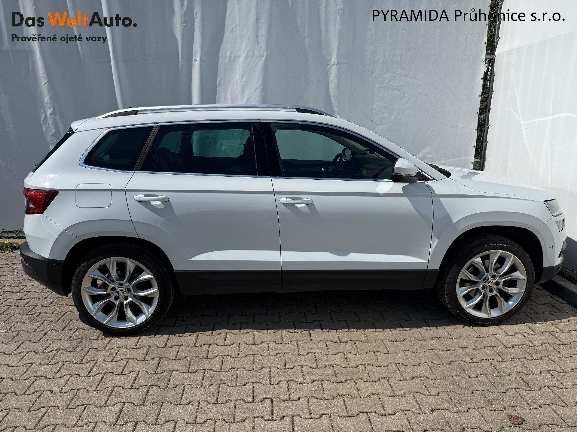 Škoda Karoq, 2.0 TDI 110 kW Style DSG 4x4 - fotka 6