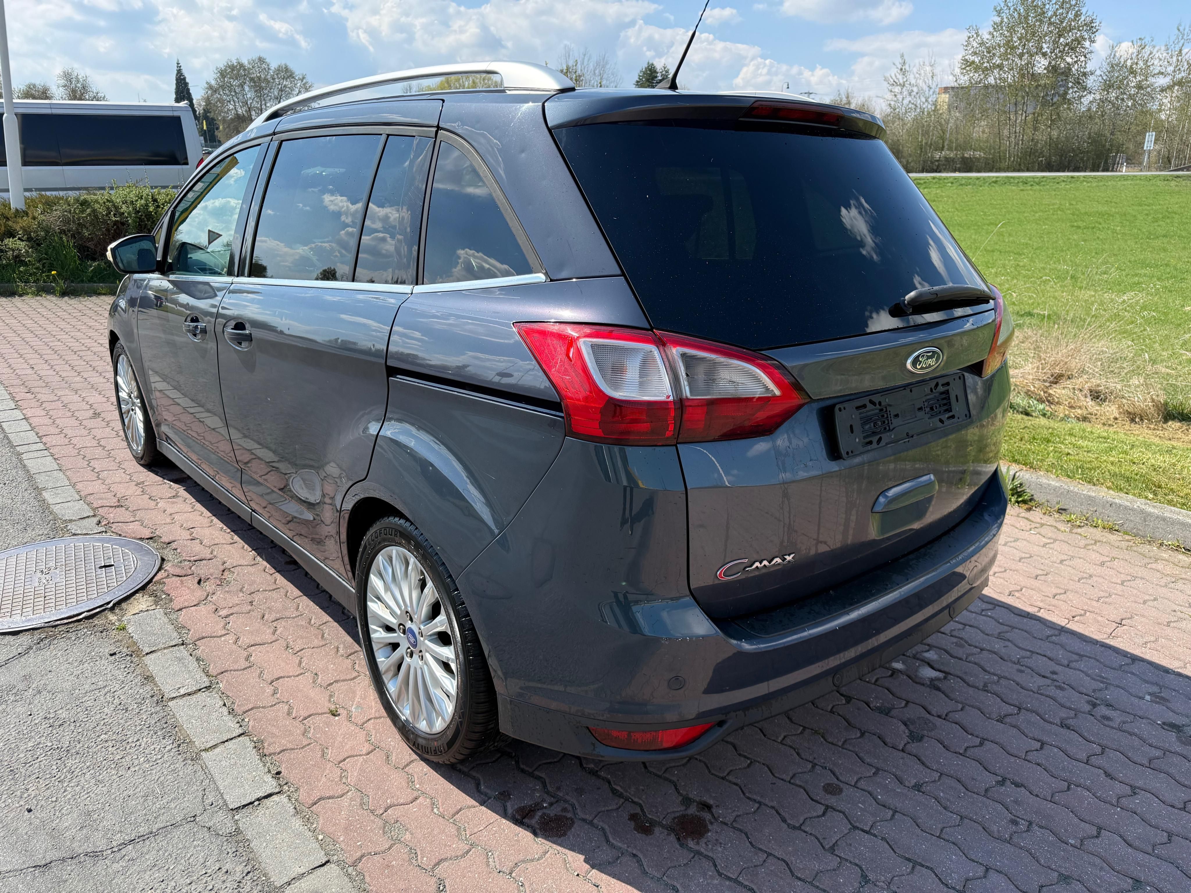 Ford Grand C-MAX, 1,6 TDCi 85 kw.7 míst.2011 - fotka 6