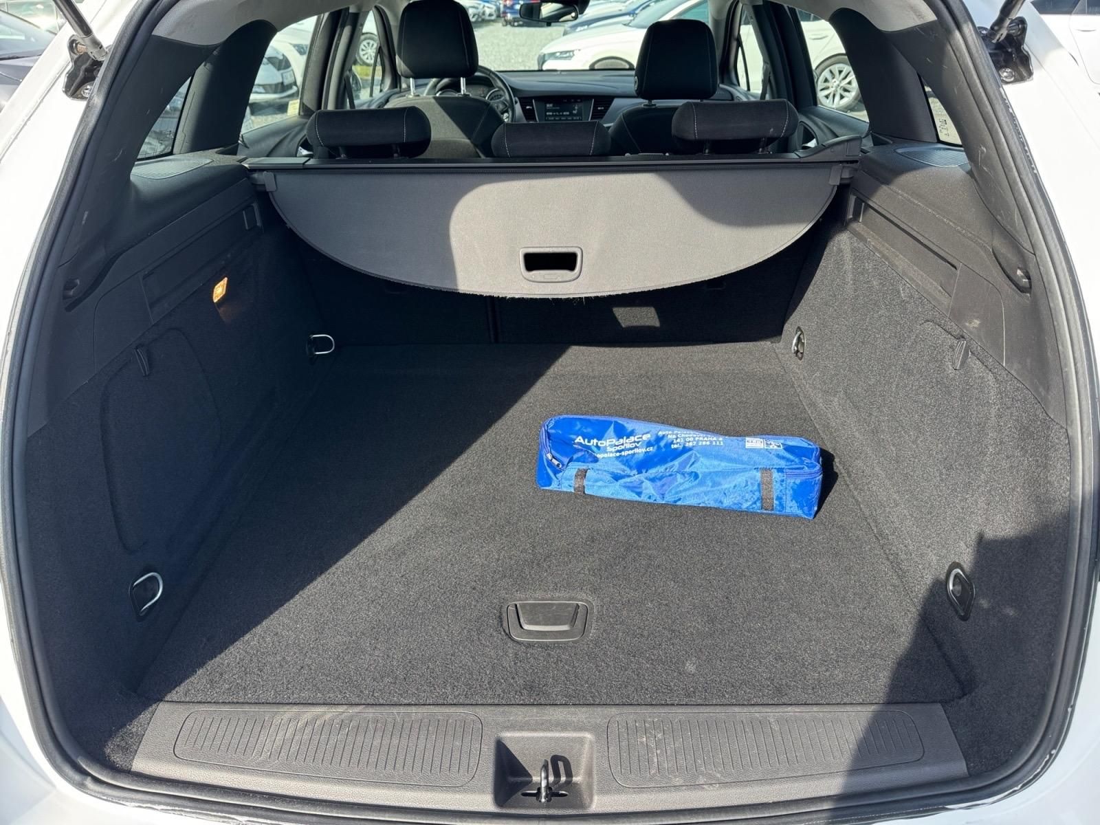 Opel Astra, EDITION 1.5CDTI 77kW CZ DPH - fotka 6