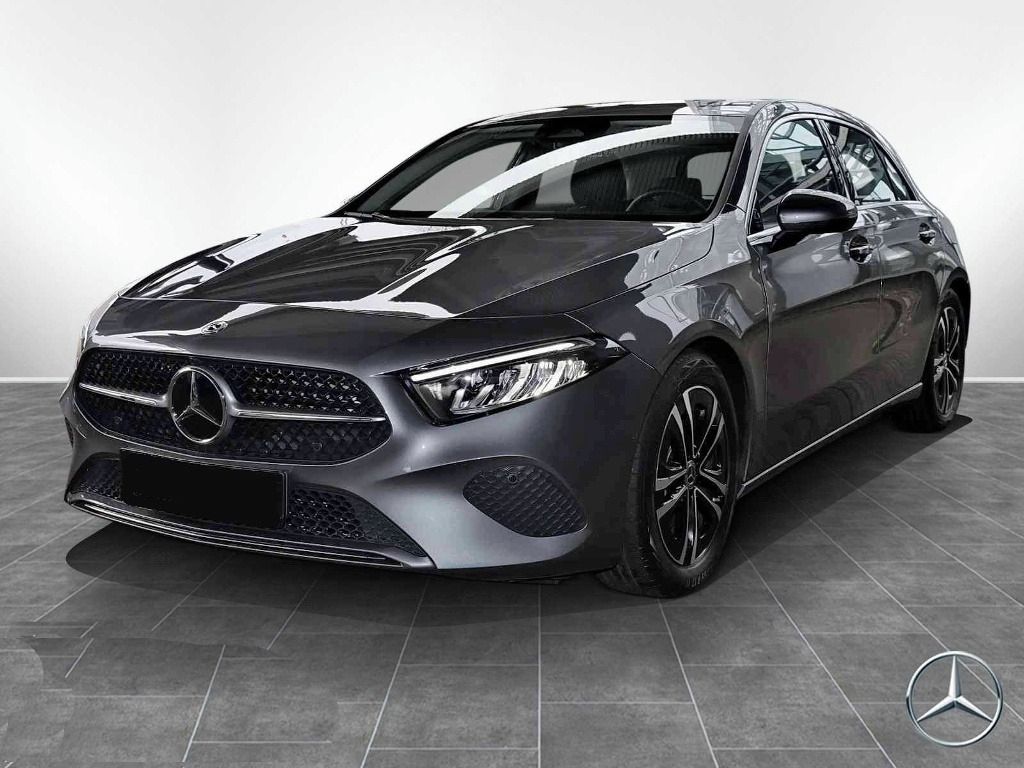 Mercedes-Benz Třídy A, 180 Progressive*MBUX*Kamera*
