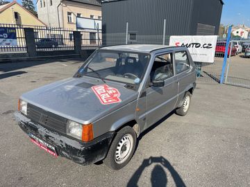 0.9 i 29KW 1Majitel ČR