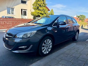 1.4T Cosmo 1.majitel 105.000km