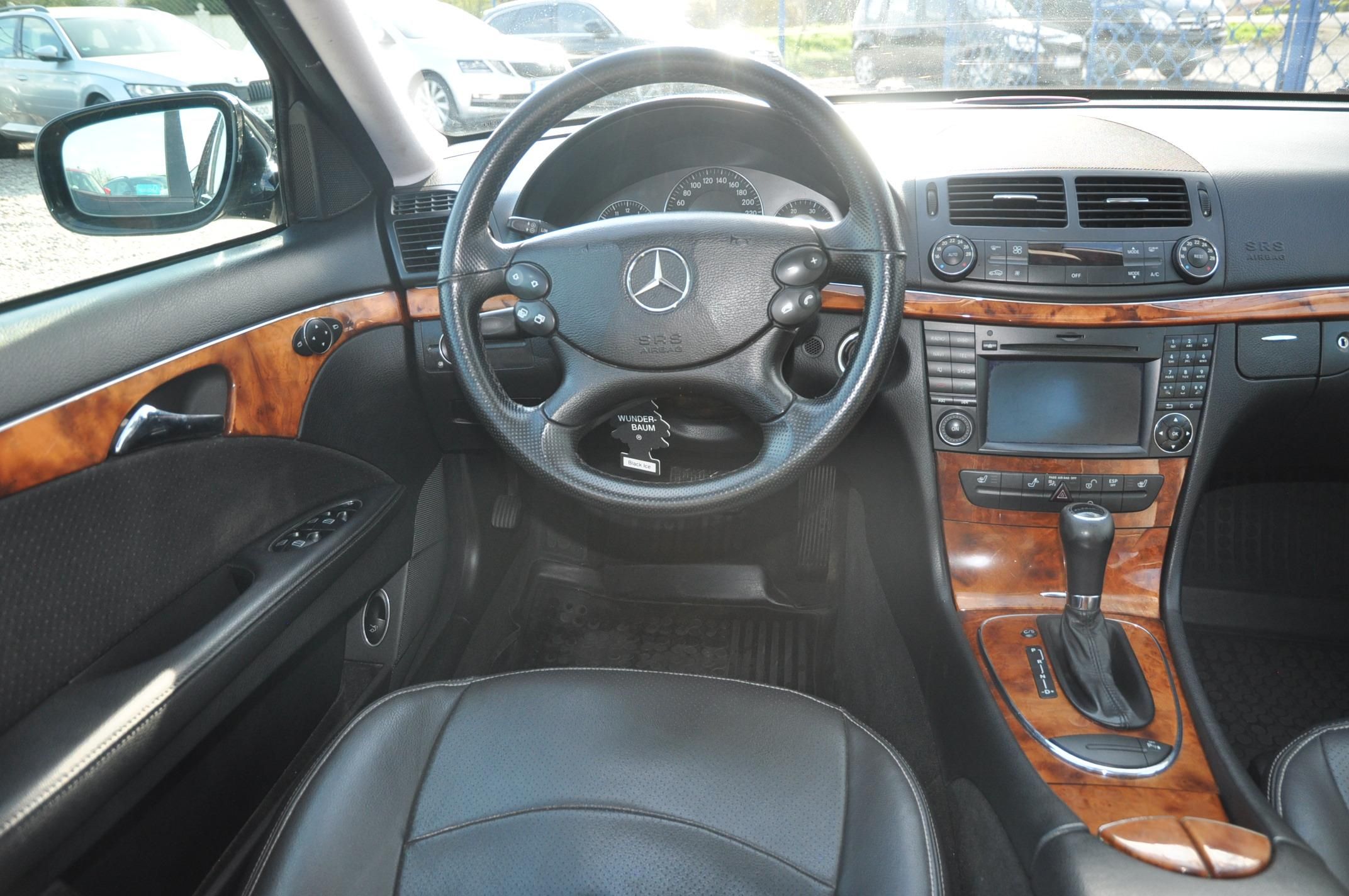Mercedes-Benz Třídy E, E 220CDi 125kW Elegance - fotka 5