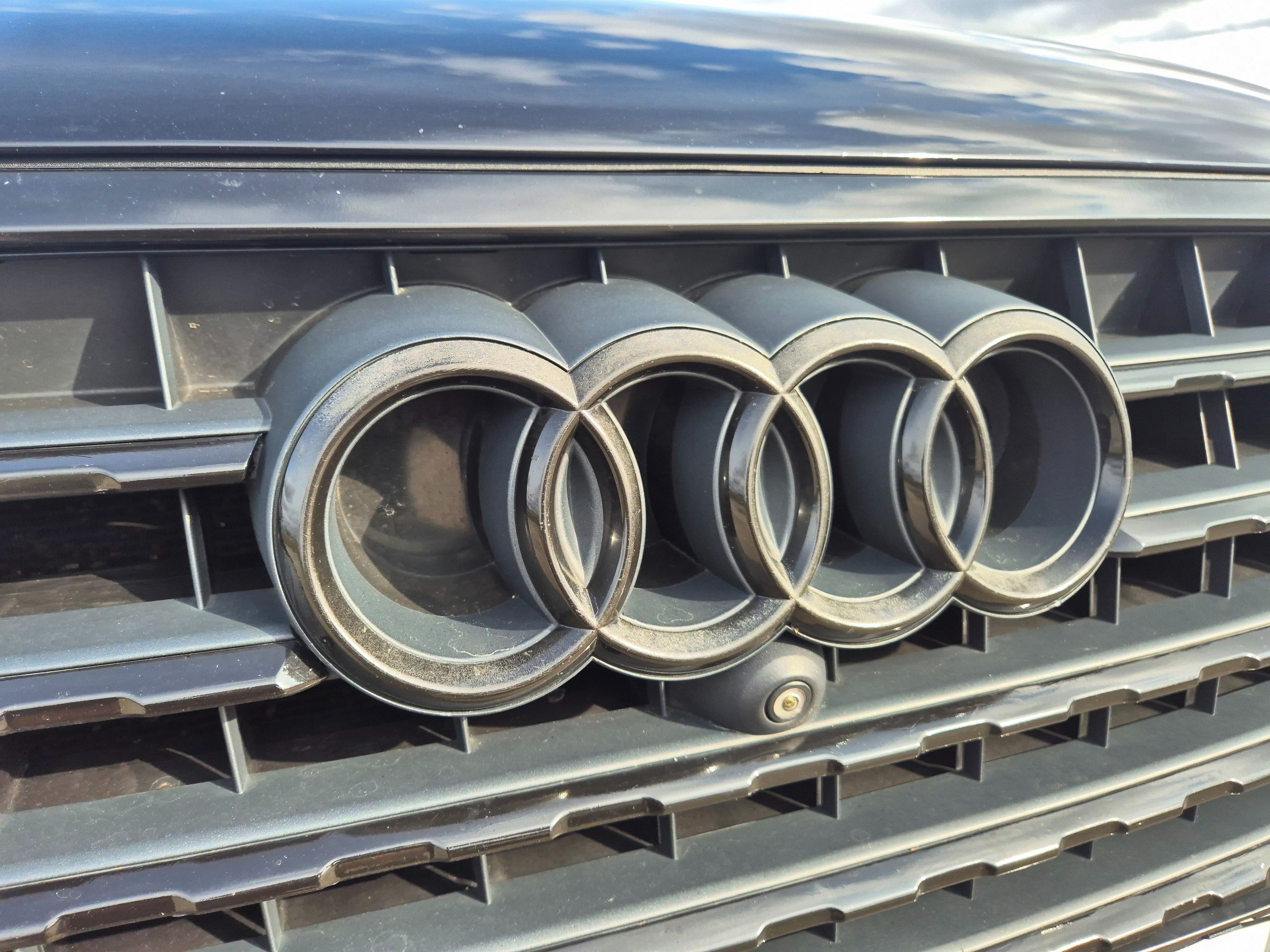 Audi Q7, AUDI Q7 - nez.top,tažné,vzduch - fotka 4