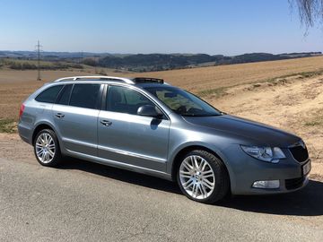 Škoda Superb 2 panorama