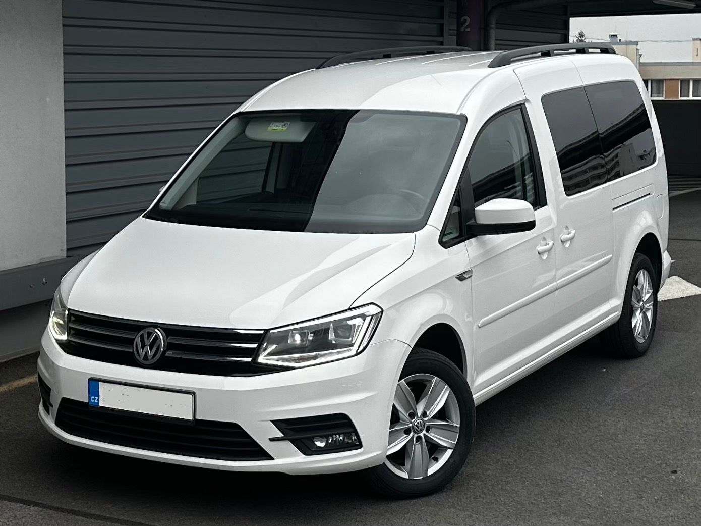 Volkswagen Caddy, MAXI, 2.0tdi 110kw, 7-míst - fotka 4