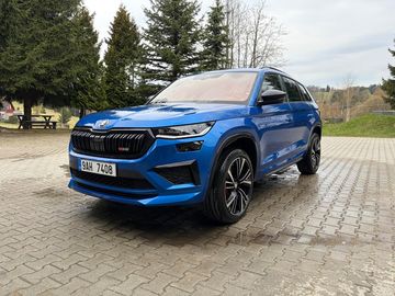 KODIAQ RS PLNÁ VÝBAVA, SERVIS