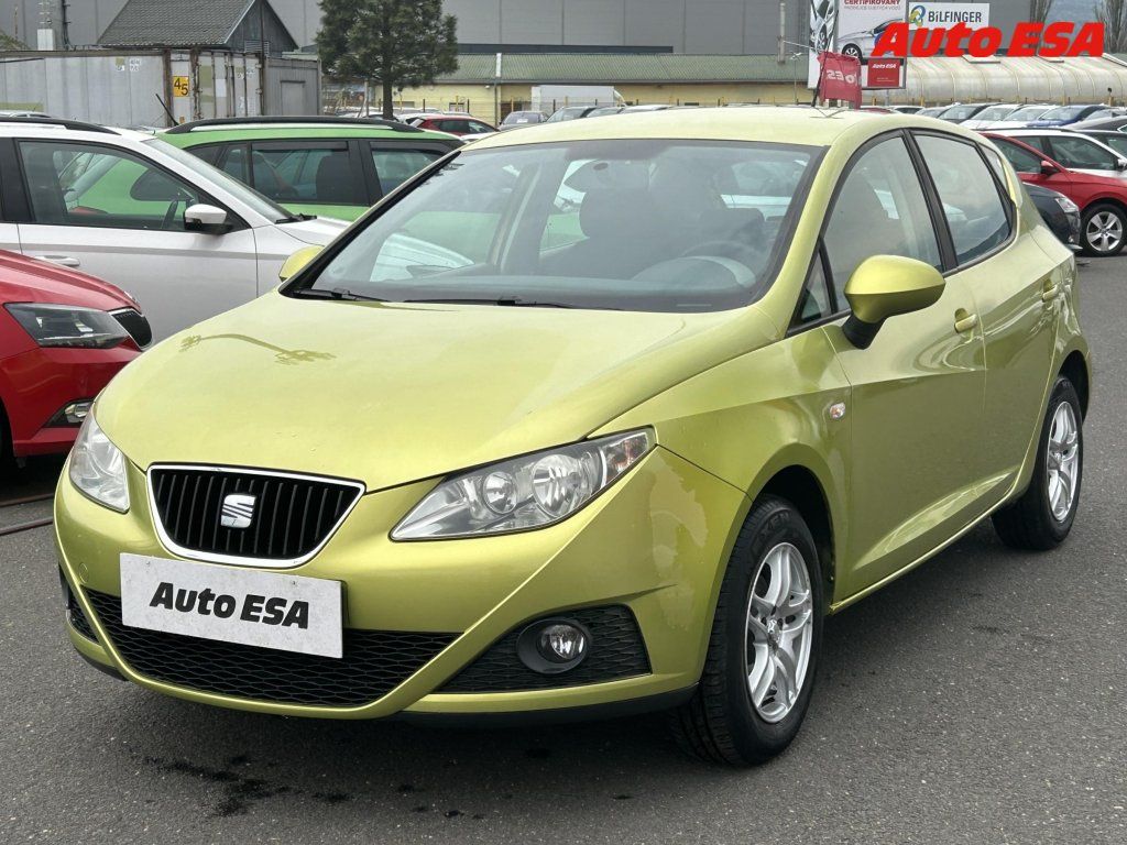 Seat Ibiza, 1.2,AC,temp,tažné - fotka 3