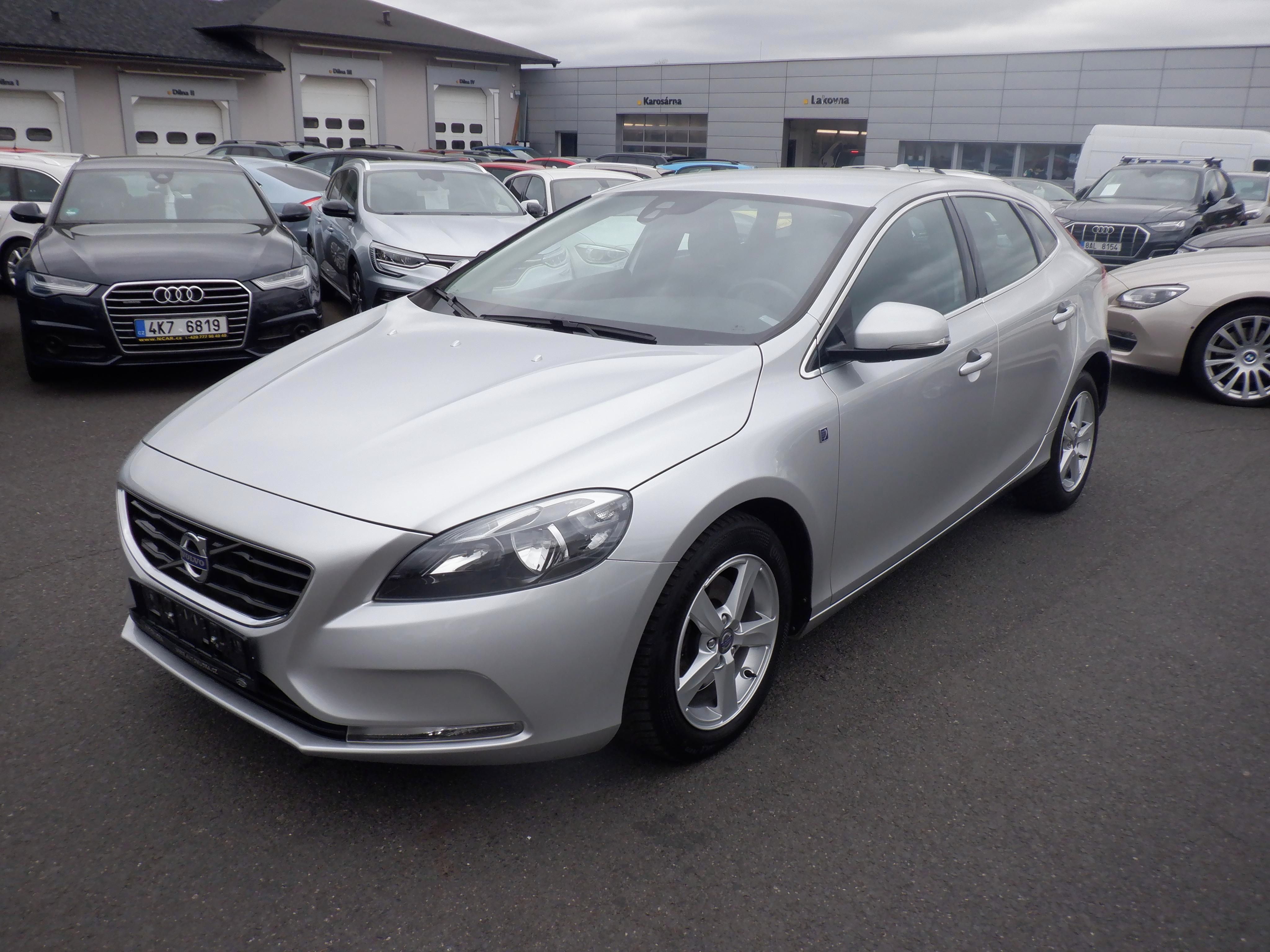 Volvo V40, 2.0 D D2 88kW Ocean Race