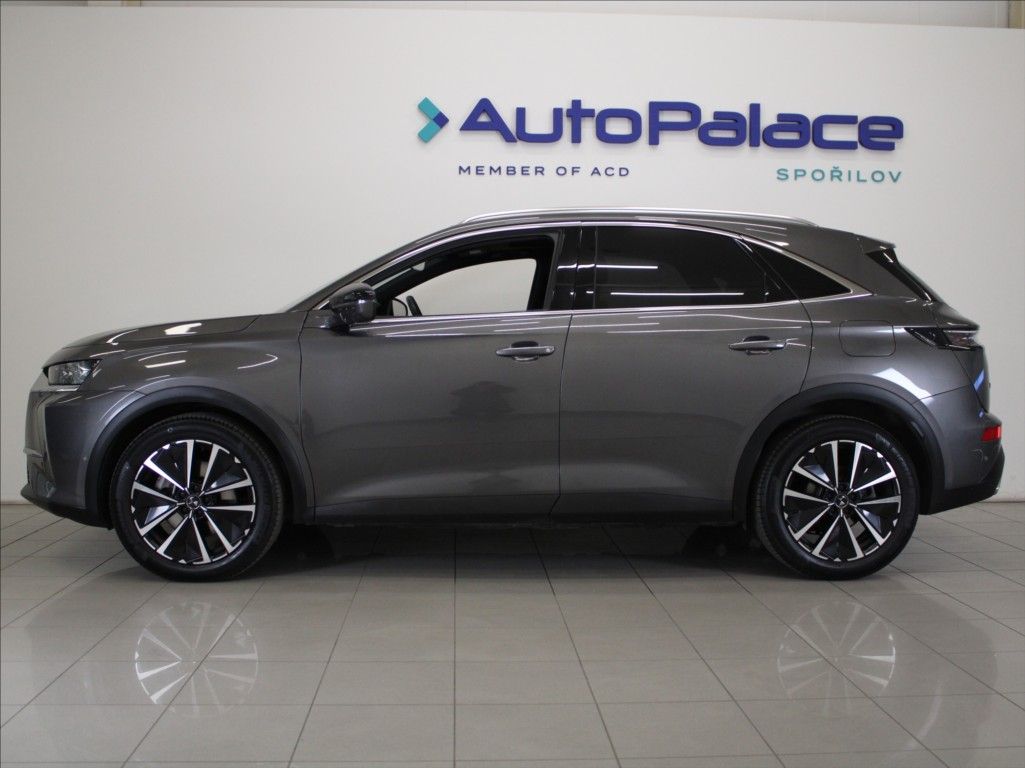 DS 7, 1,6 PHEV 300k.4x4 Rivoli PANO. - fotka 5