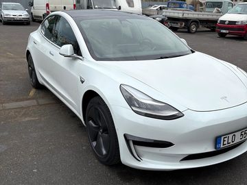 Tesla model 3 SR+ , DPH