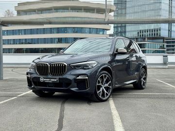 M50d, nebouraná, DPH, CZ