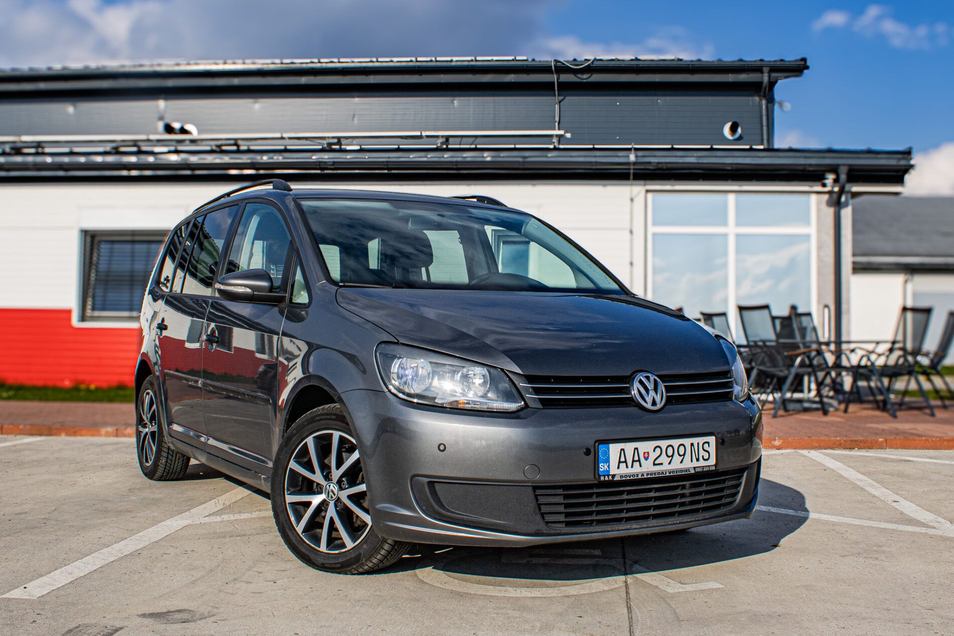 Volkswagen Touran - fotka 3