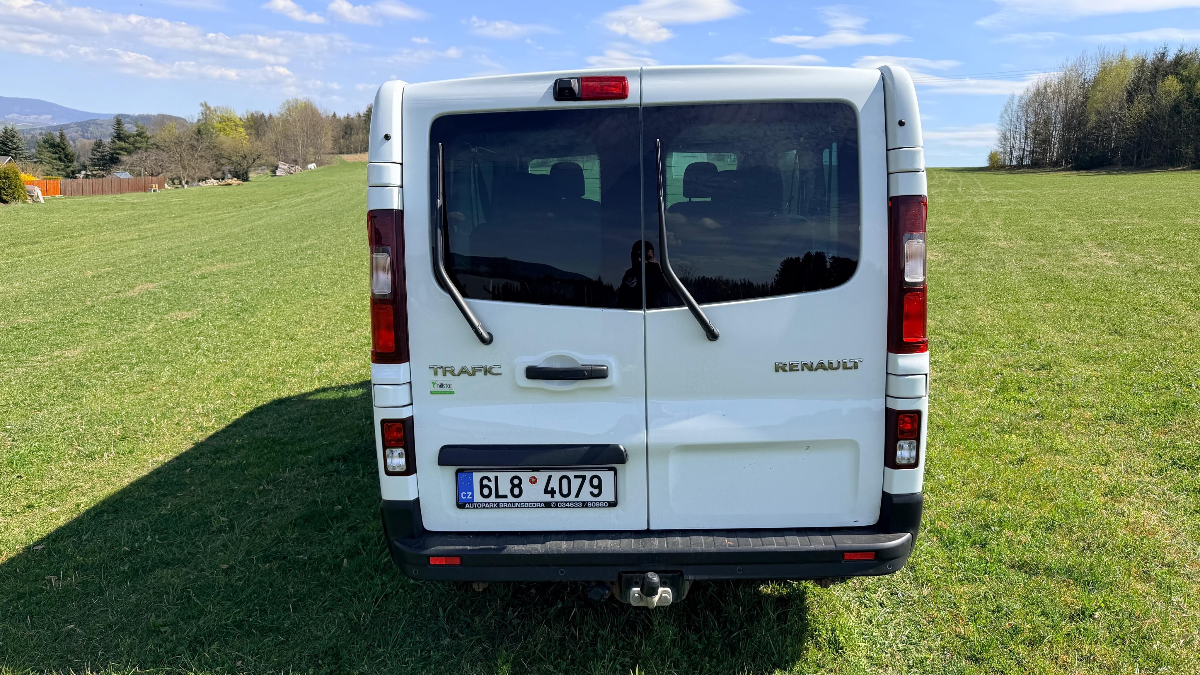 Renault Trafic, 2.0 dCi, 88 kW, 8 míst, tažné - fotka 5