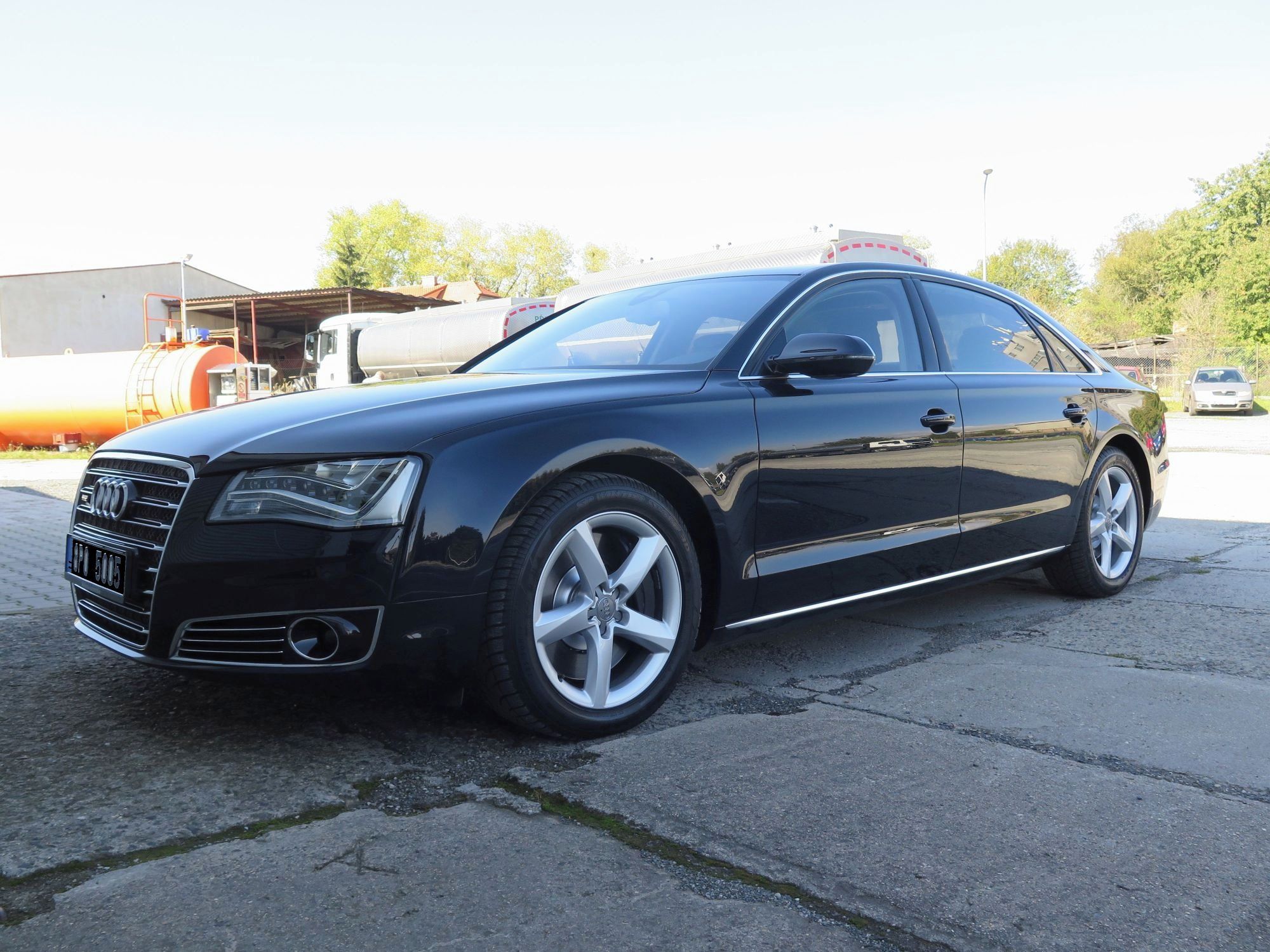 Audi A8, W12, 6.3 FSI quattro, L