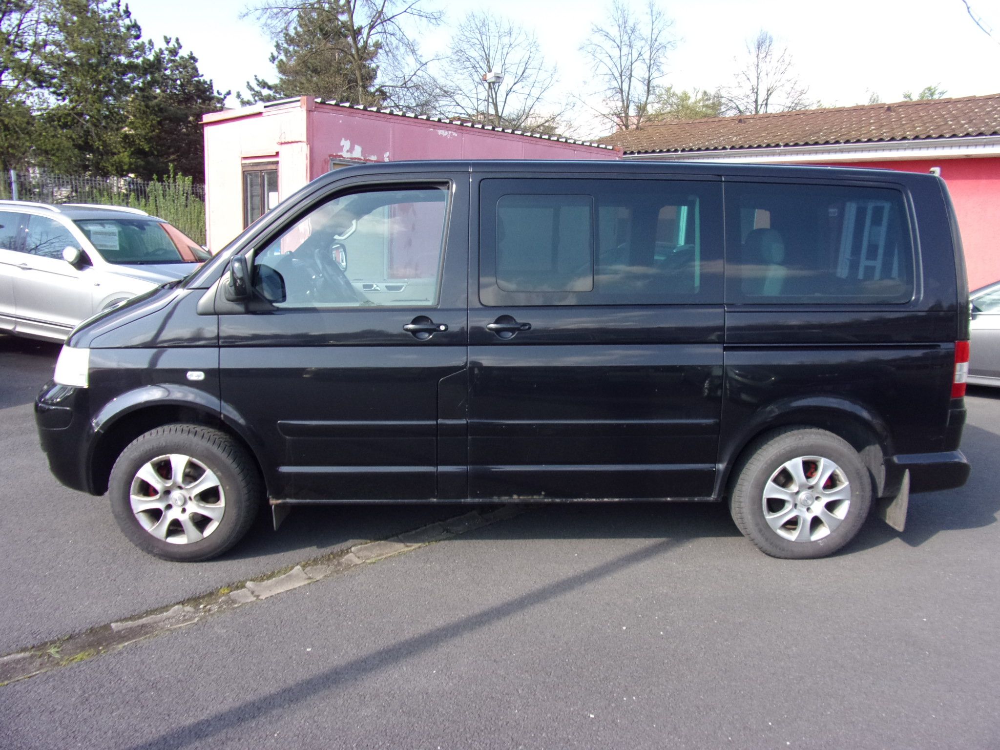 Volkswagen Multivan, 2,5 TDI Comfortline 4x4 - fotka 6