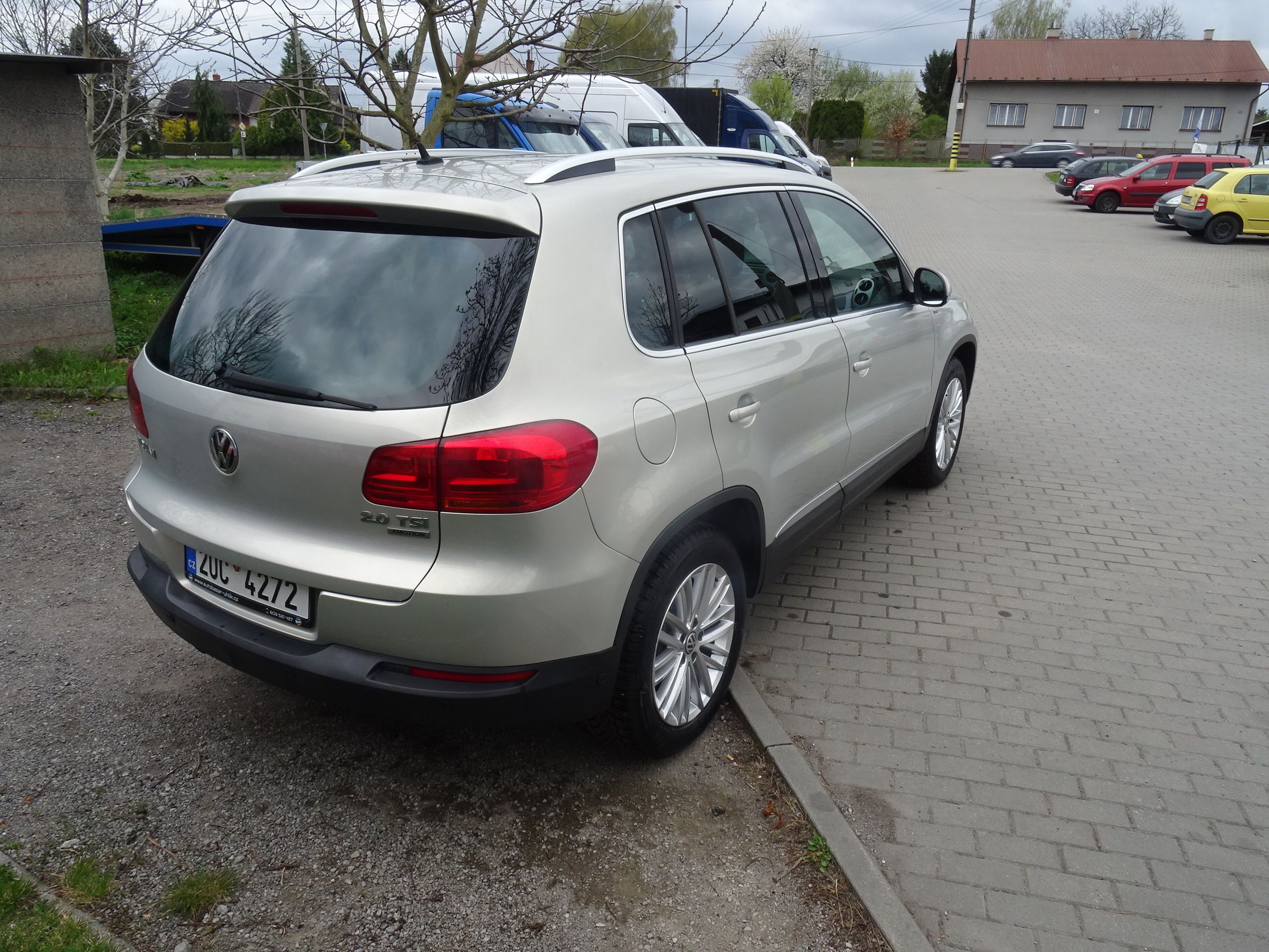 Volkswagen Tiguan, 2.0 TSI 4X4 SUPER STAV ! - fotka 4