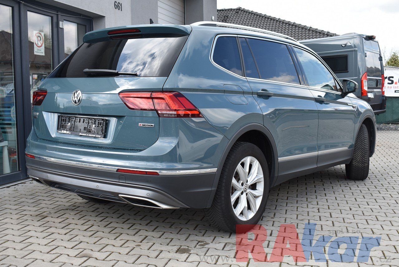 Volkswagen Tiguan Allspace, Highline 2,0 TSI 4Motion,7míst - fotka 4