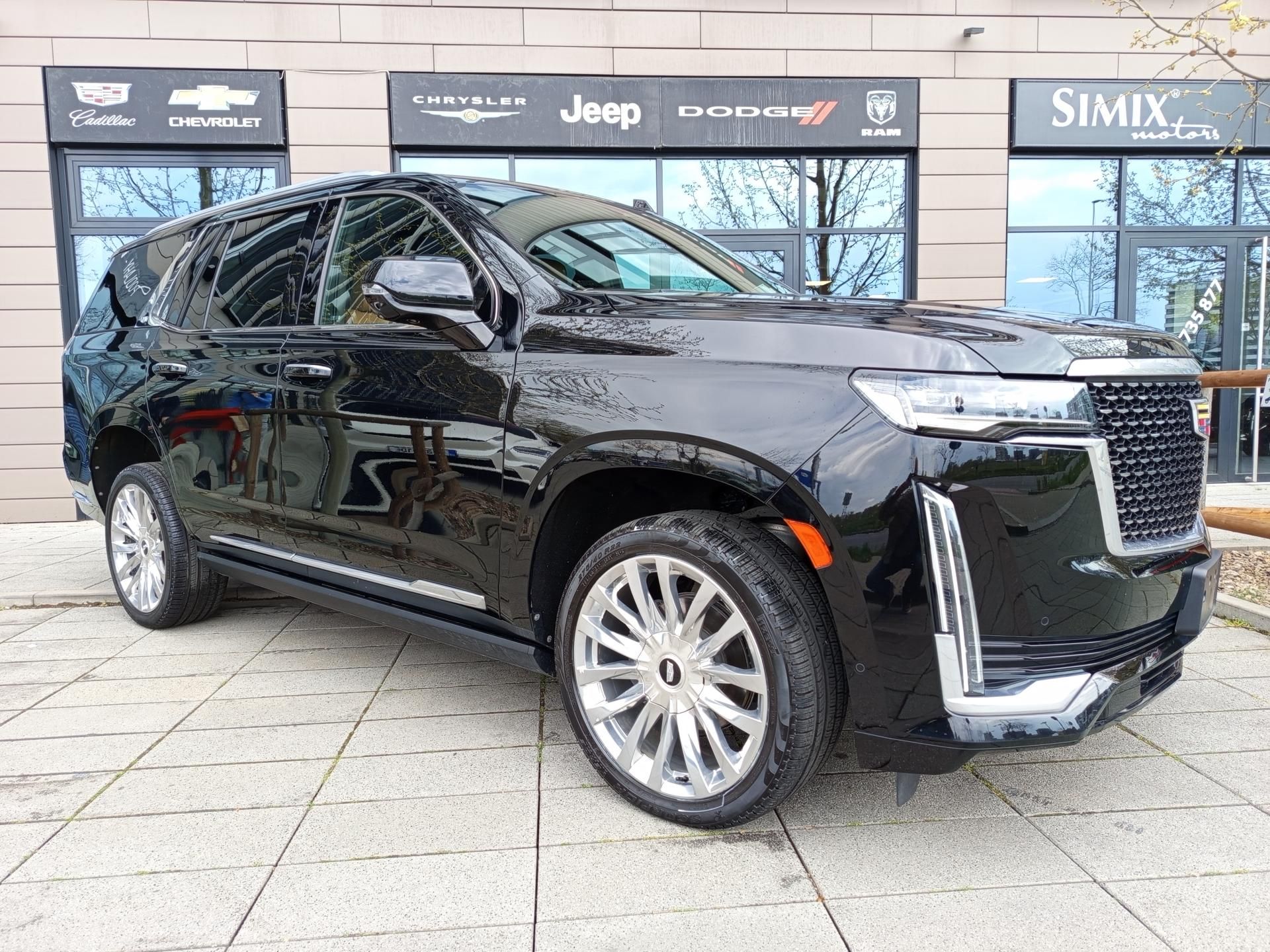 Cadillac Escalade, Platinum 600,noční vidění,AKG
