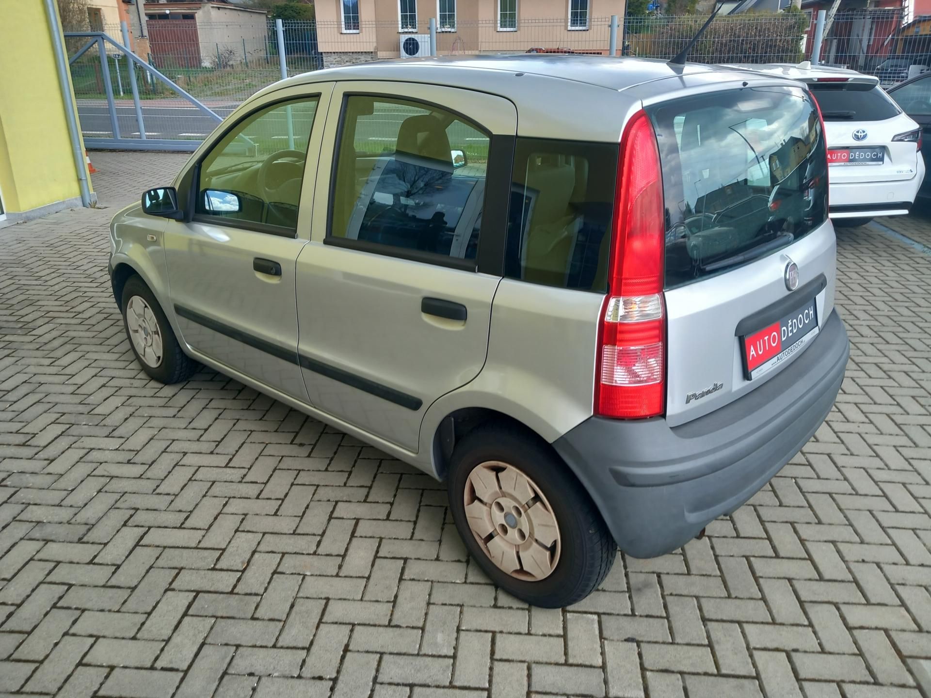 Fiat Panda, 1,1i NOVÁ STK  BEZ KOROZE - fotka 5