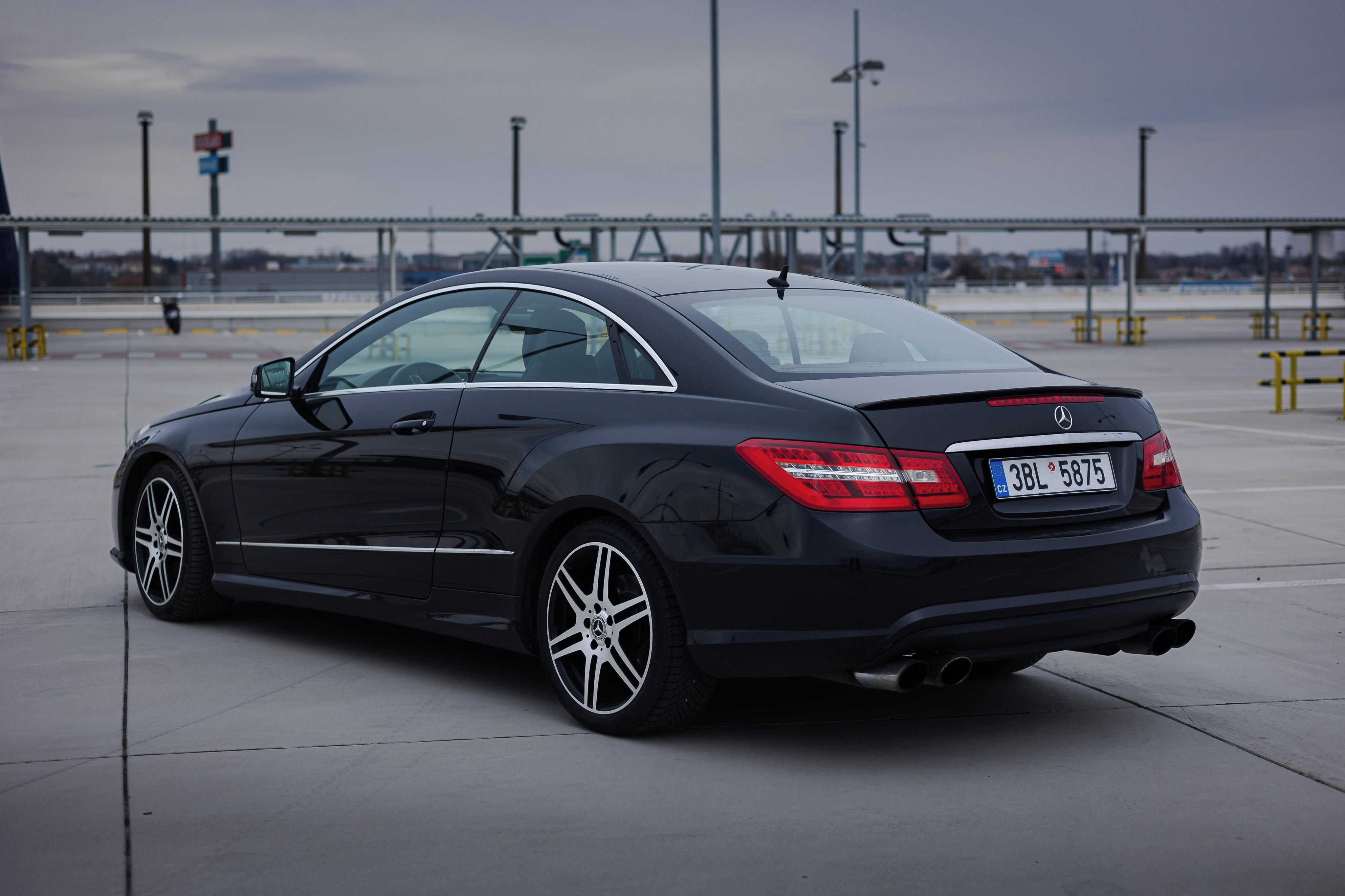 Mercedes-Benz Třídy E, Mercedes-Benz E-Coupe 250 CGI - fotka 2