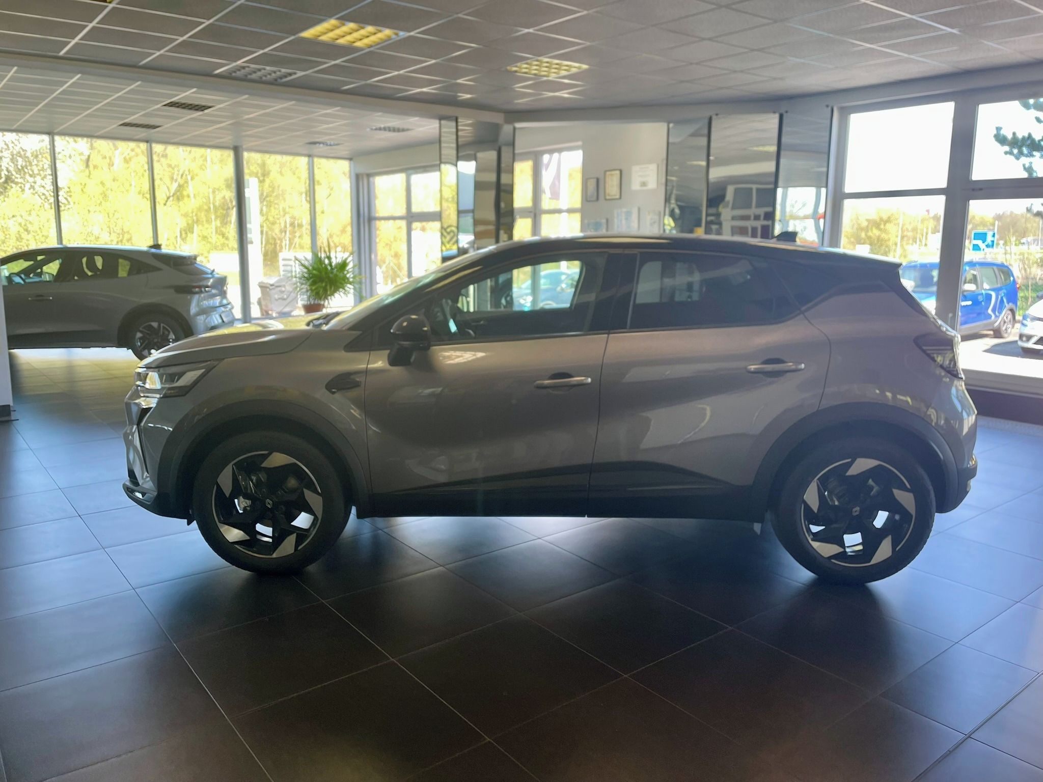 Renault Captur, Techno TCe 90 VÝPRODEJ - fotka 2